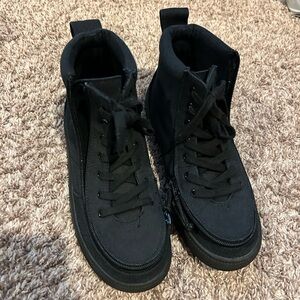 listing-status-banner